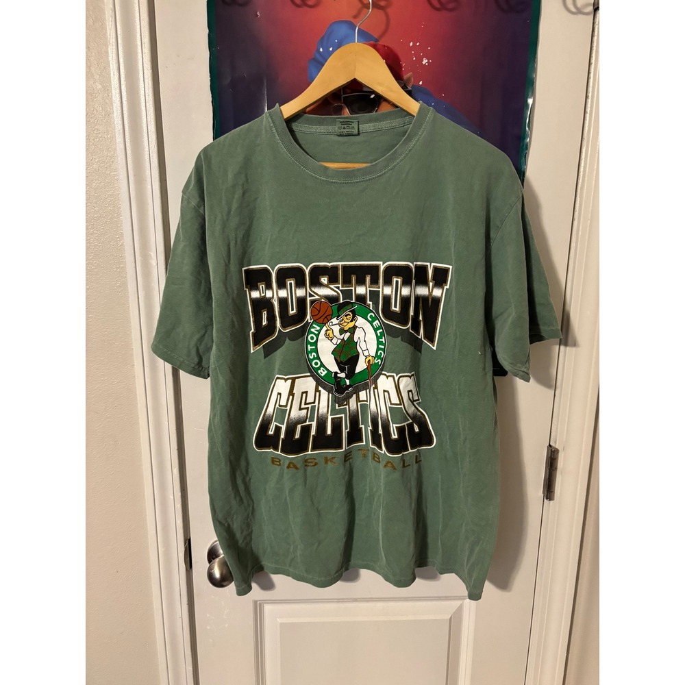 Boston Celtics Basketball NBA rare champions T Shirt Green Mens Size Large 90s